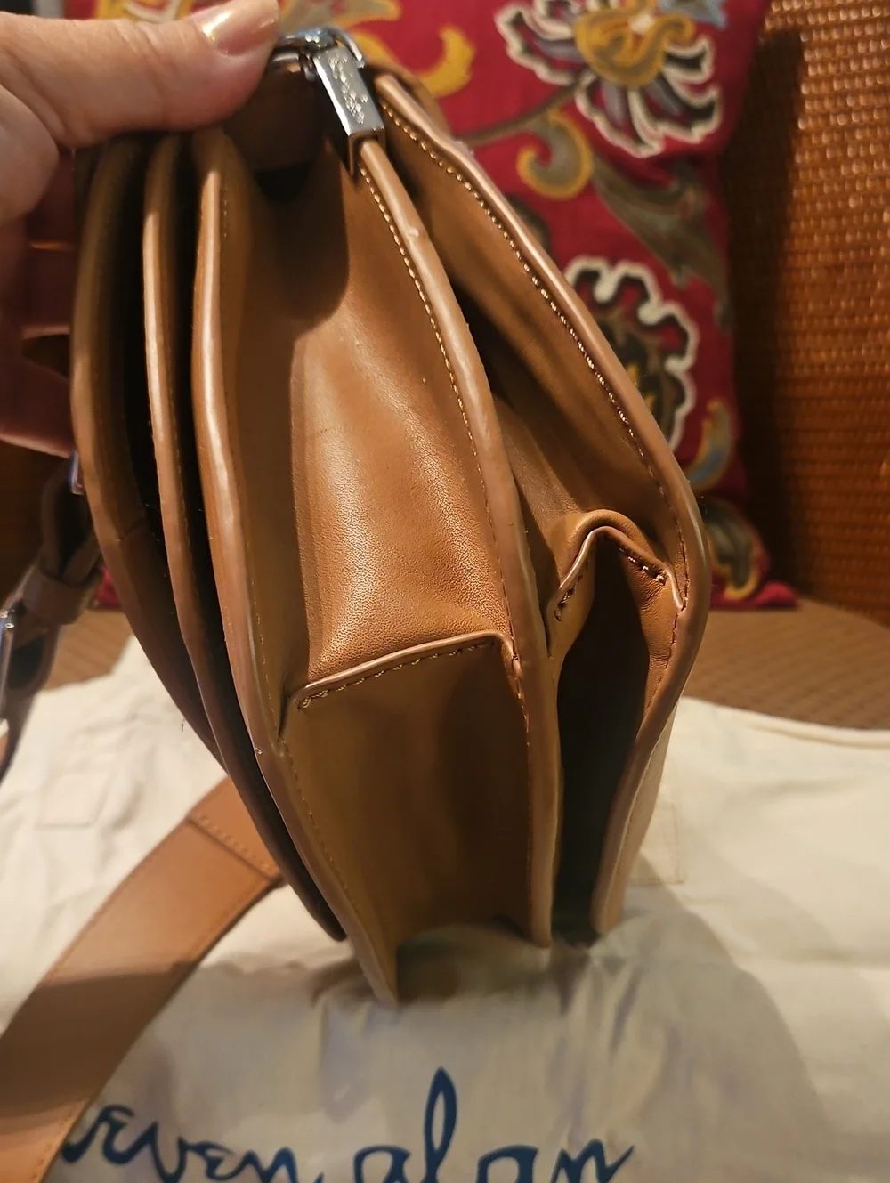 Sreven Alan Crossbody Purse